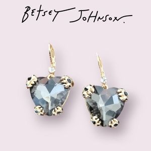 ❣️Betsey Johnson | NIB Gold Tone Leopard Heart Drop Earrings